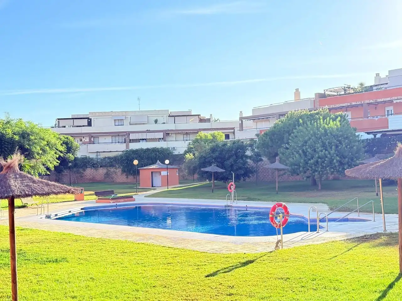 Àtic amb piscina en venda a Almayate, imagen 4