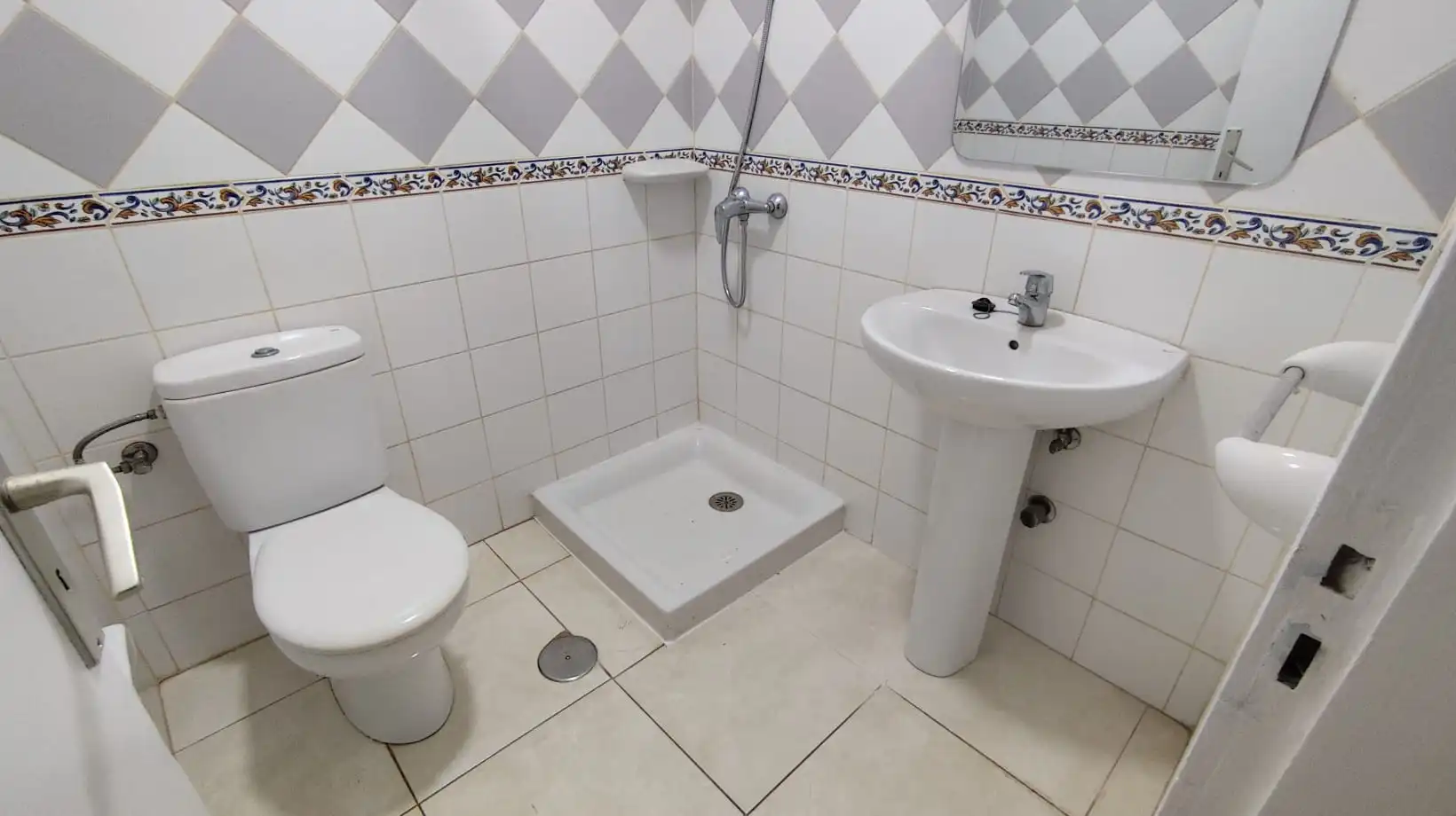 Bathroom of Flat for rent in Santa Cruz de Tenerife  with Private garden, Storage room and Balcony