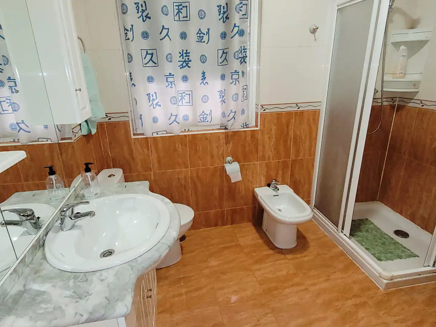 Bathroom of Flat for sale in Medina del Campo  with Heating, Parquet flooring and Furnished