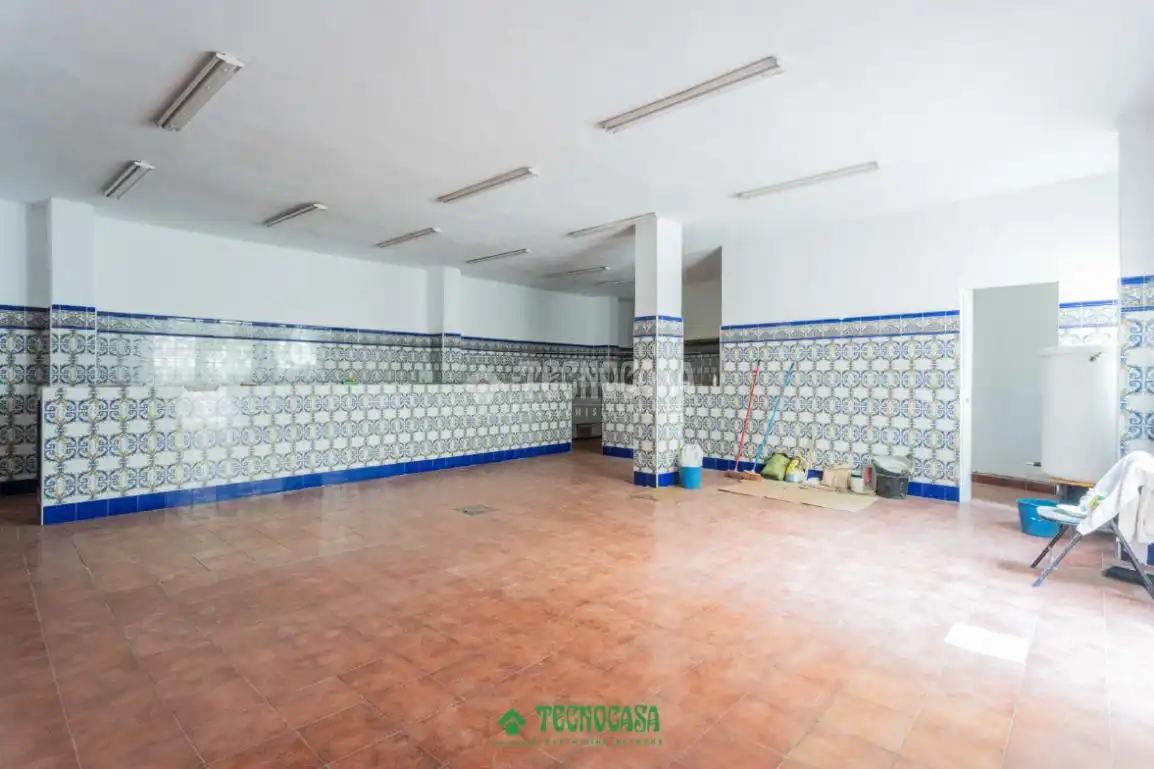 Commercial properties for sale in Almería