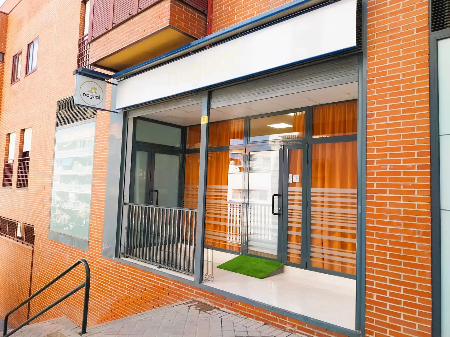 Local de lloguer en Madrid amb Aire condicionat i Calefacció