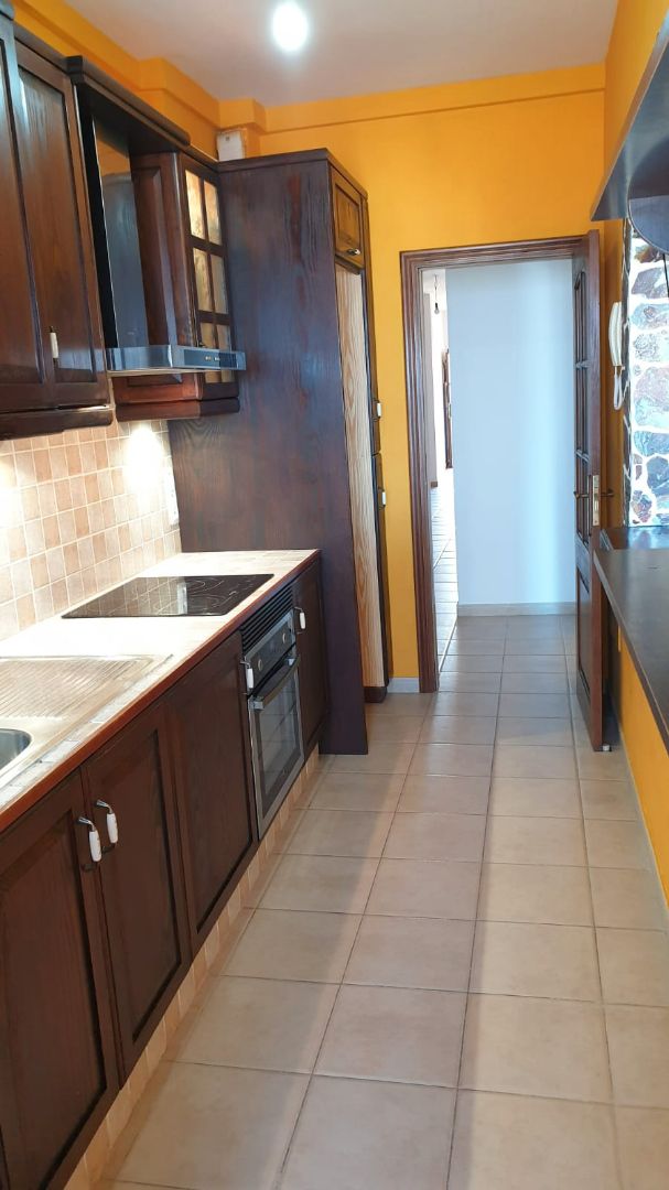 Kitchen of Flat for sale in San Cristóbal de la Laguna  with Washing machine and Balcony