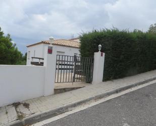 Exterior view of House or chalet for sale in El Perelló  with Terrace and Swimming Pool