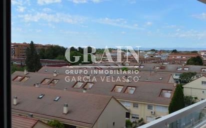 Exterior view of Apartment for sale in  Albacete Capital  with Air Conditioner and Balcony