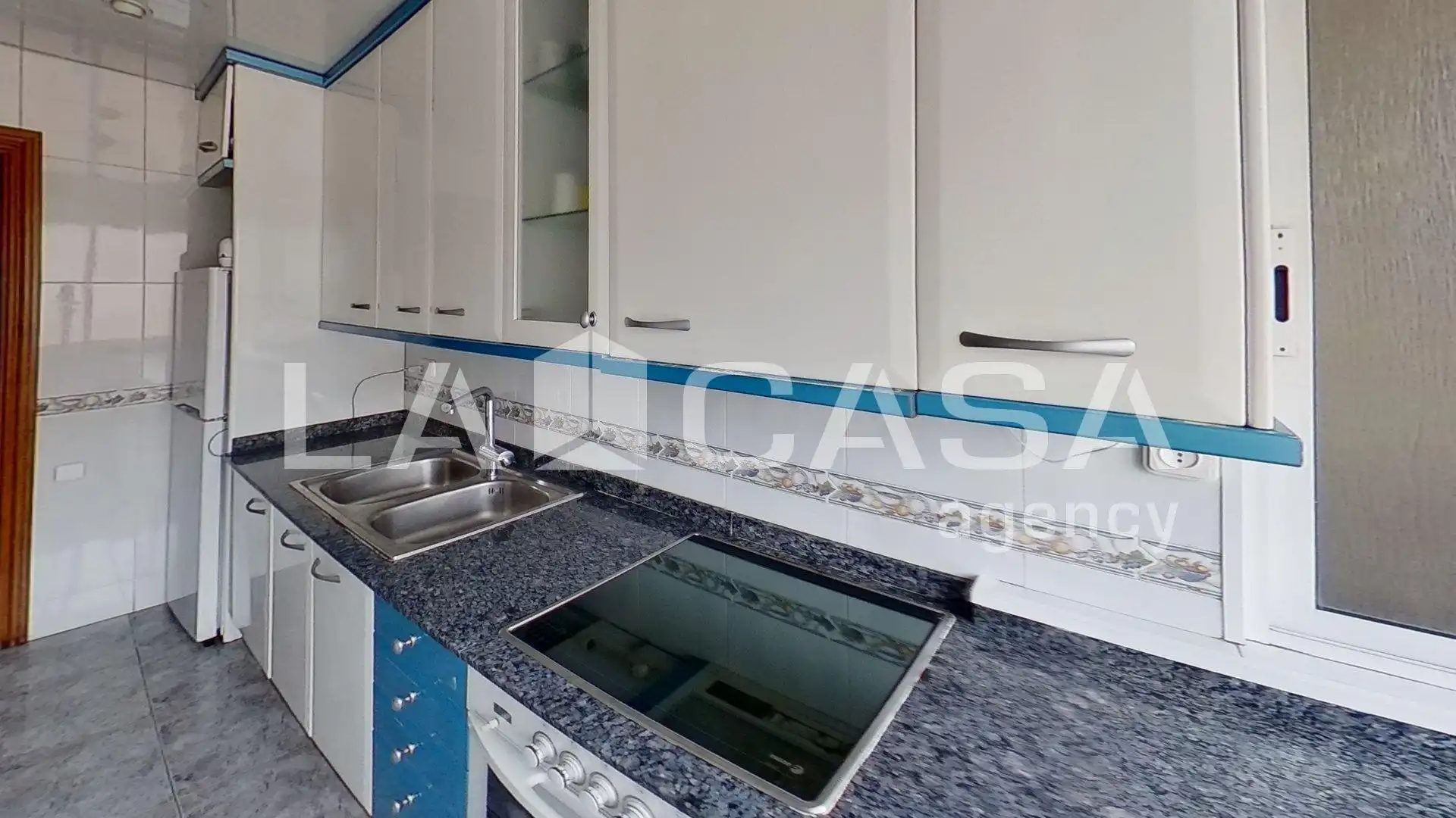 Cuina de Pis en venda en Barcelona amb Balcó