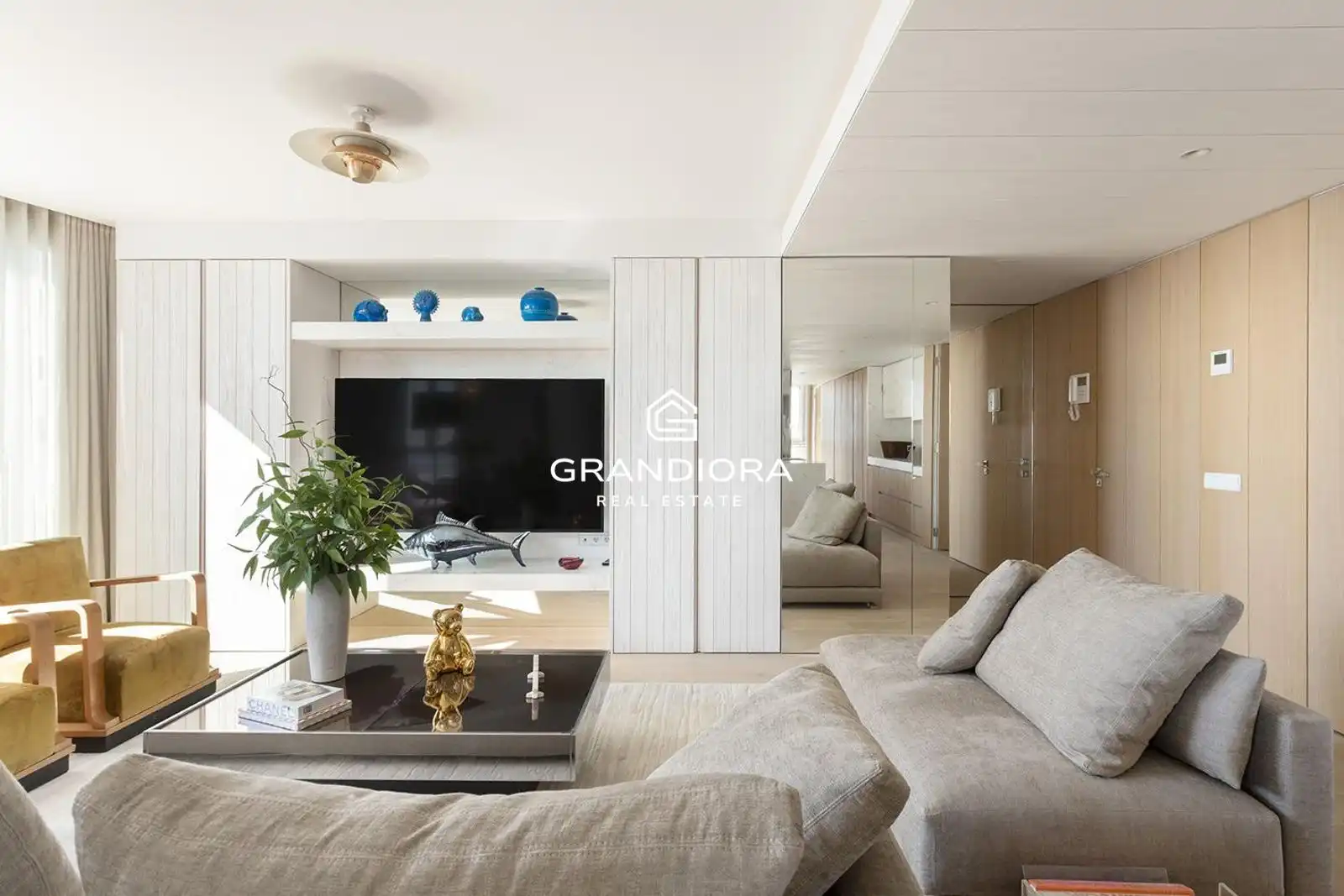 Sala de estar de Ático en venta en Barcelona con Terraza, Amueblado y Alarma