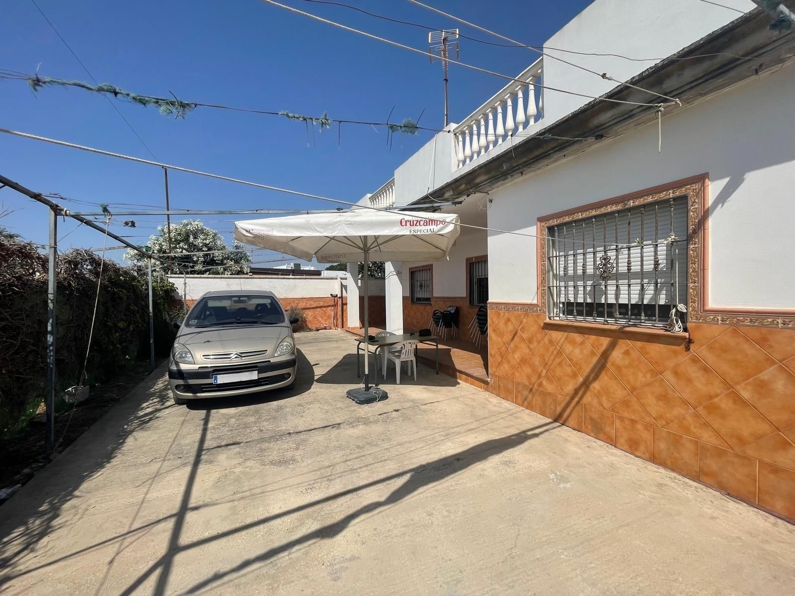 Exterior view of House or chalet for sale in Chipiona
