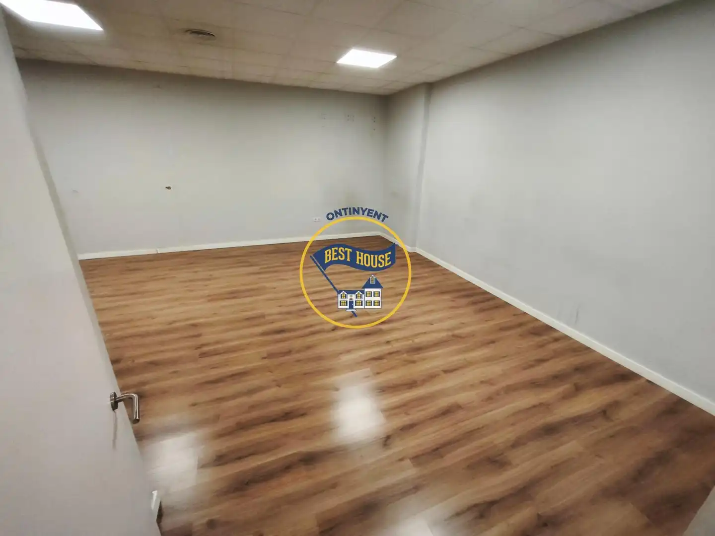 Business premises to rent in Sant Josep - Zona Hospital, imagen 9
