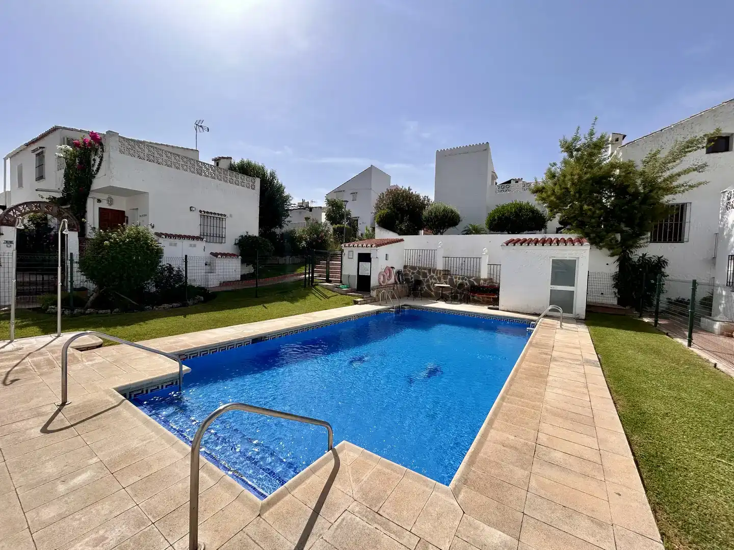 Swimming pool of Duplexes for sale in Estepona  with Air Conditioner, Terrace and Swimming Pool