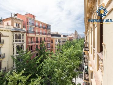 Ático con ascensor en venta en Calle Gran Vía de Colón