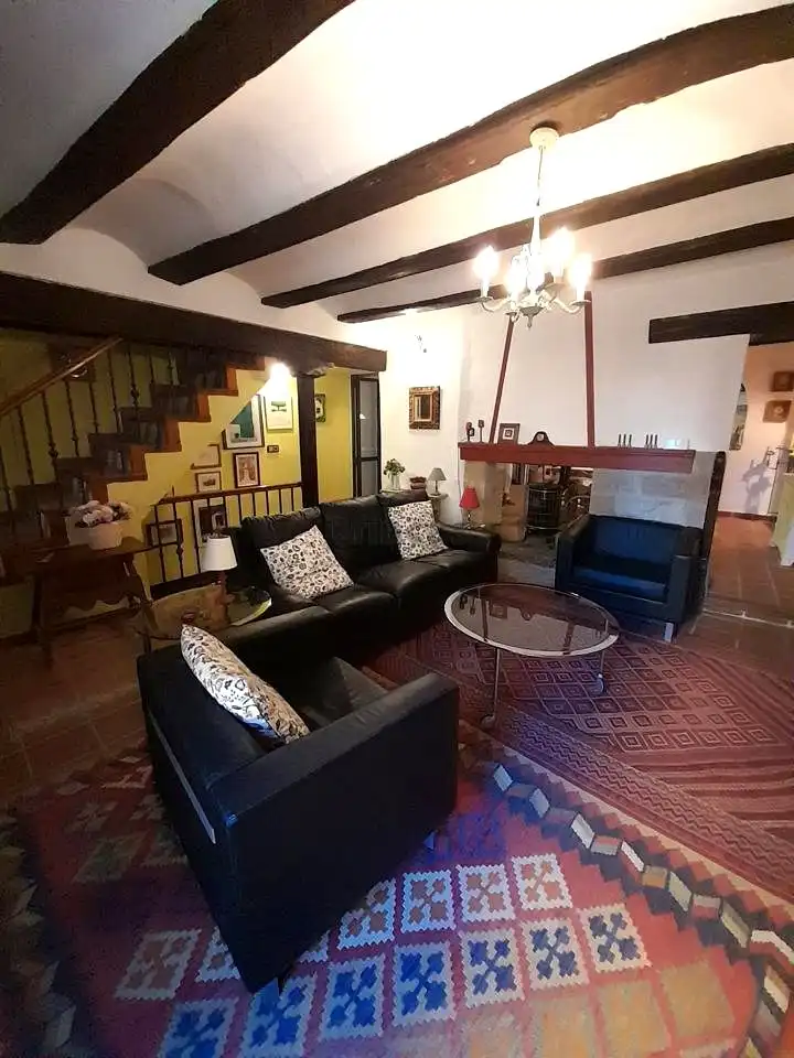 Sala de estar de Casa o chalet en venta en Rubielos de Mora con Terraza y Amueblado