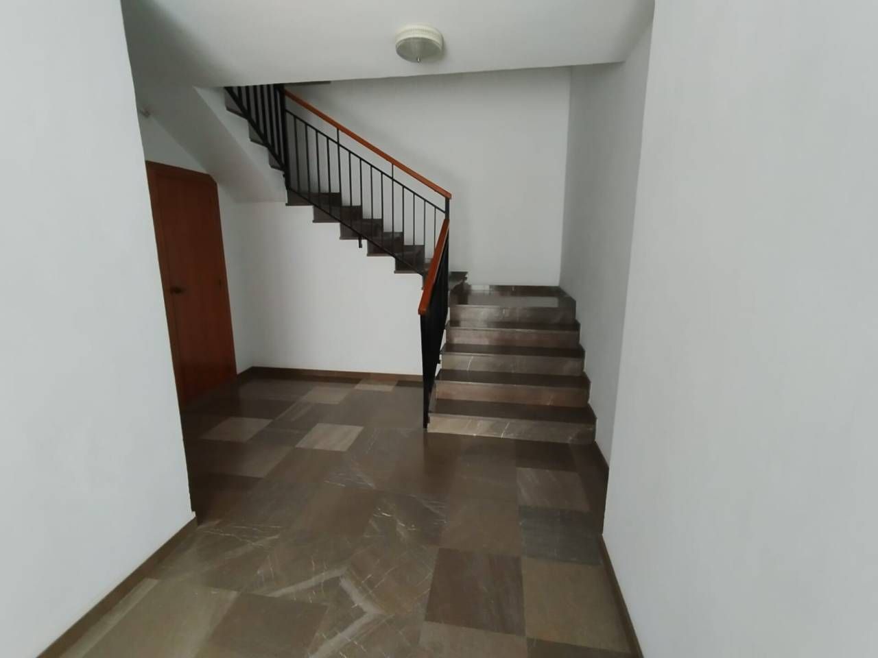 Wohnung zum verkauf in Montefrío mit Möbliert