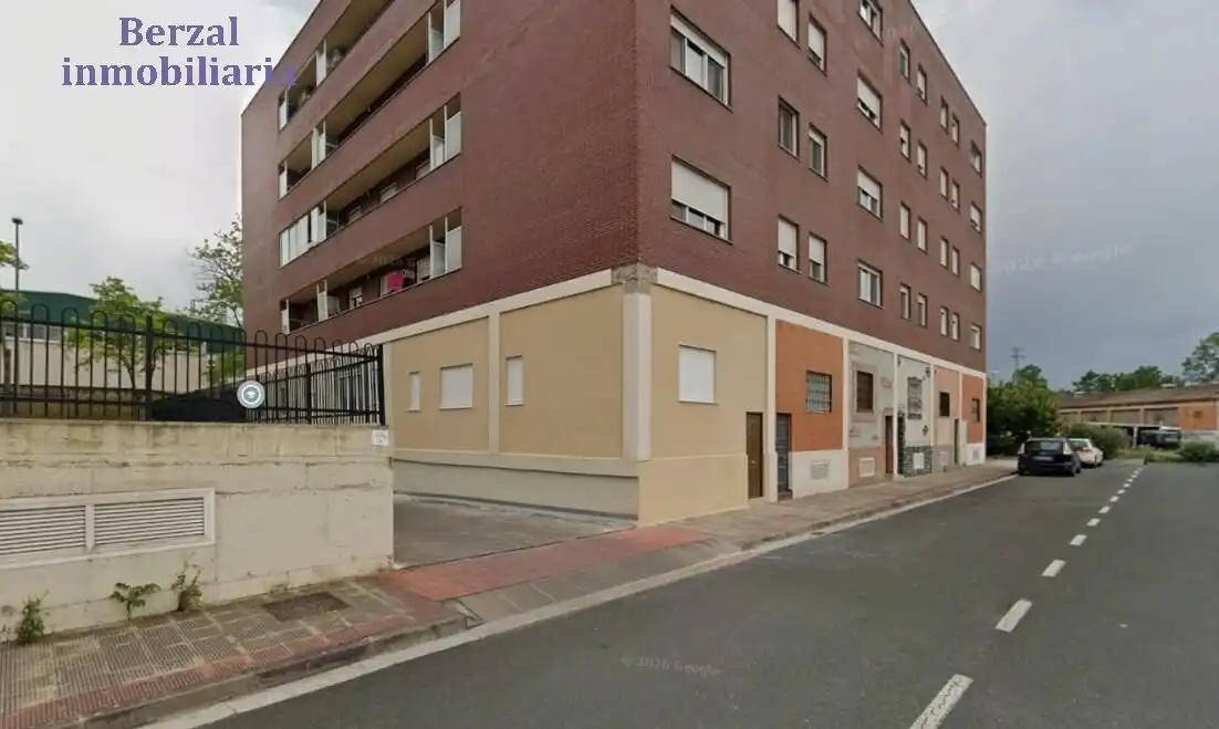 Außenansicht von Geschaftsraum zur Miete in  Logroño