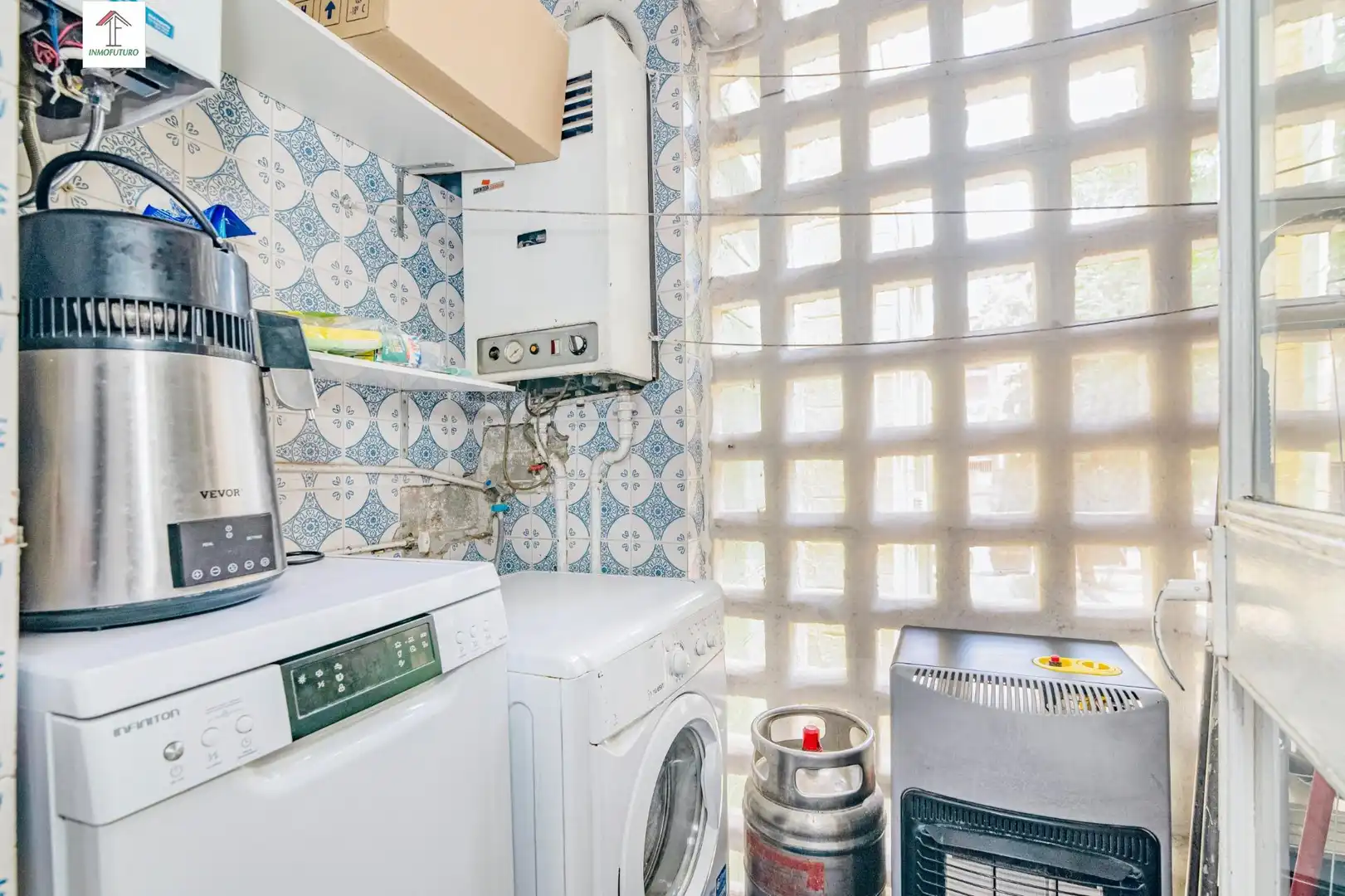 Cuina de Pis en venda en Granada amb Aire condicionat i Calefacció