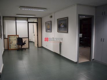 Büro mit Aufzug zur Miete in Senra