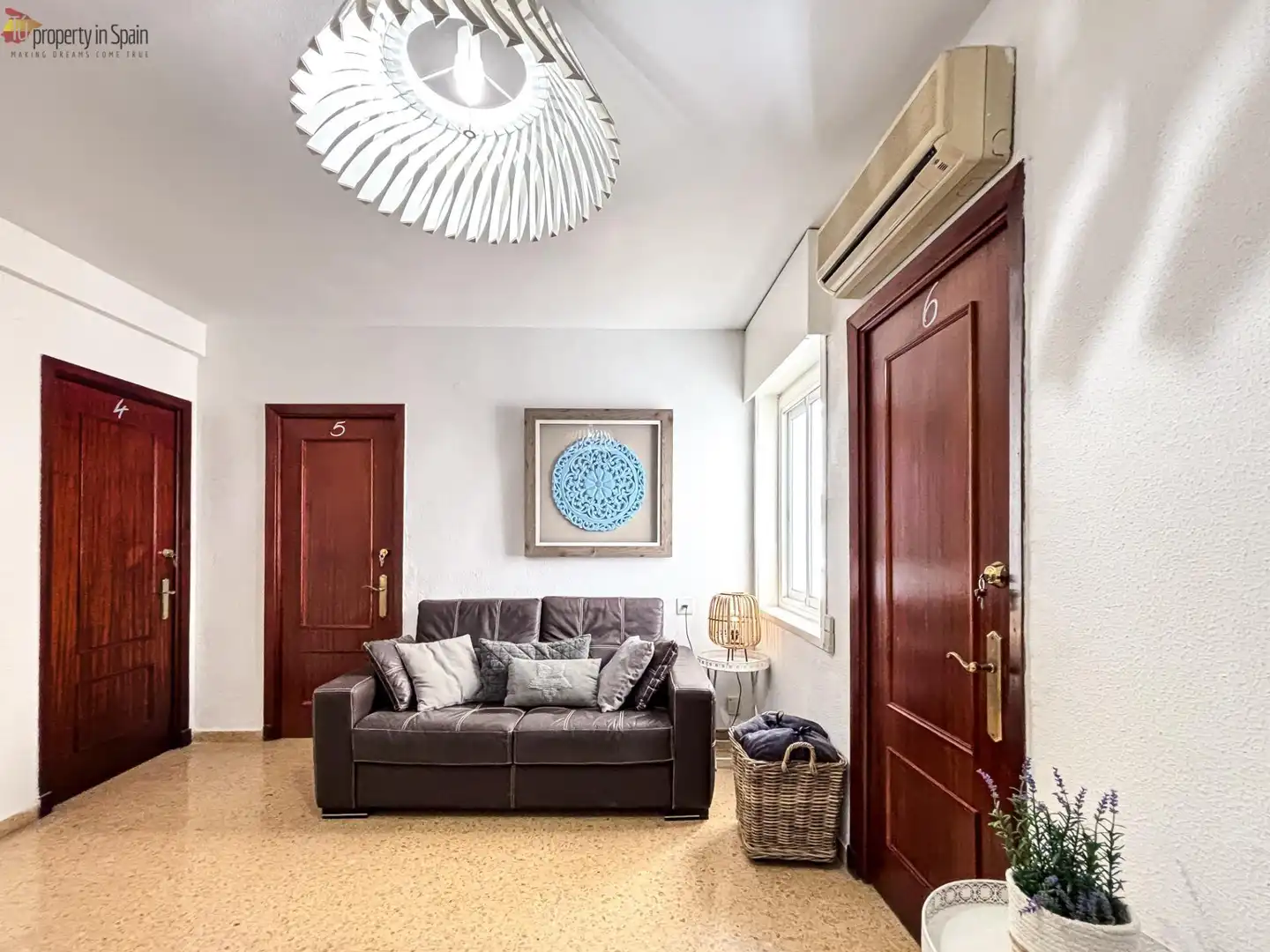 Habitación en ANGEL LOZANO, Barrio del Centro