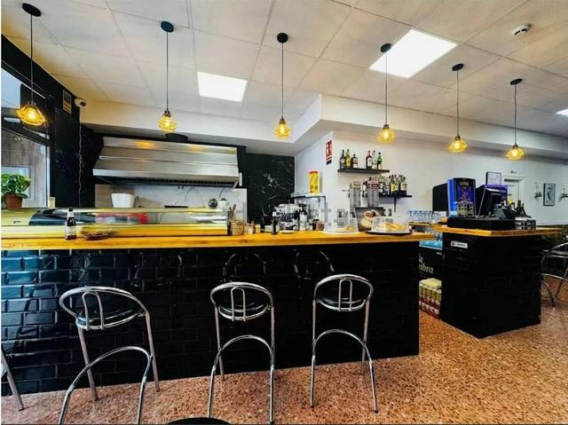 Local comercial en Alquiler en Los Ángeles