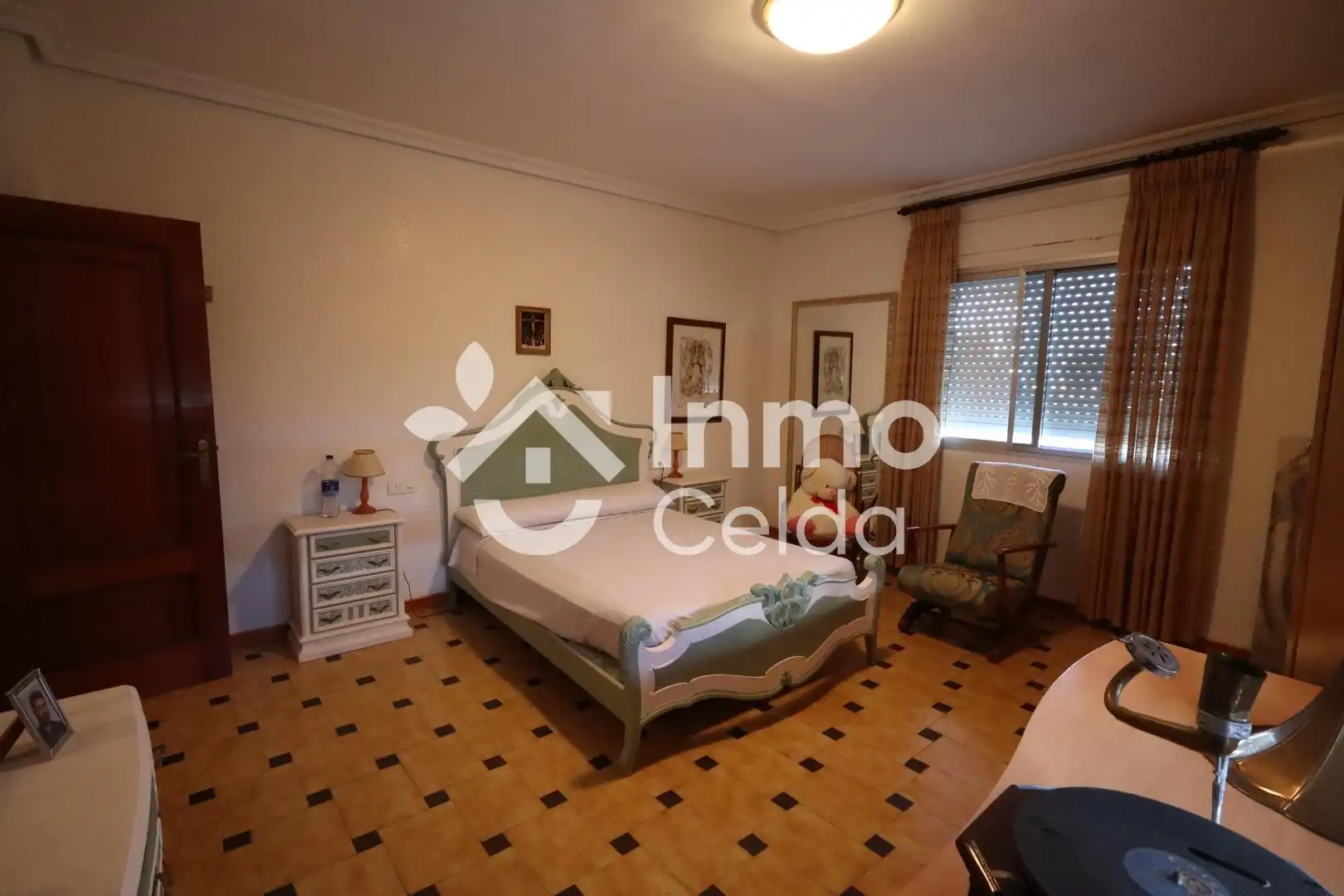 Sala de estar de Casa o chalet en venta en Chiva con Aire acondicionado, Calefacción y Jardín privado