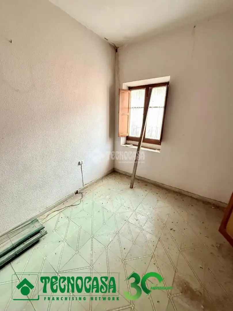 Habitación de Casa adosada en venta en Mocejón, Toledo
