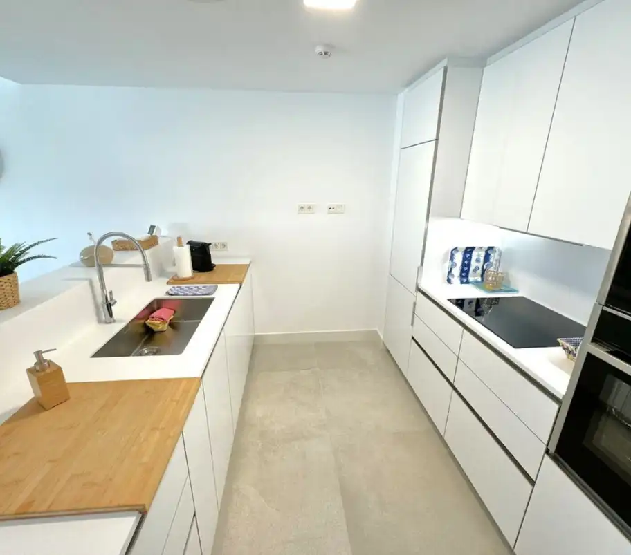 Piso con piscina en venta en Elviria - Cabopino, imagen 14