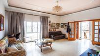 Sala d'estar de Casa o xalet en venda en Arucas amb Terrassa i Piscina