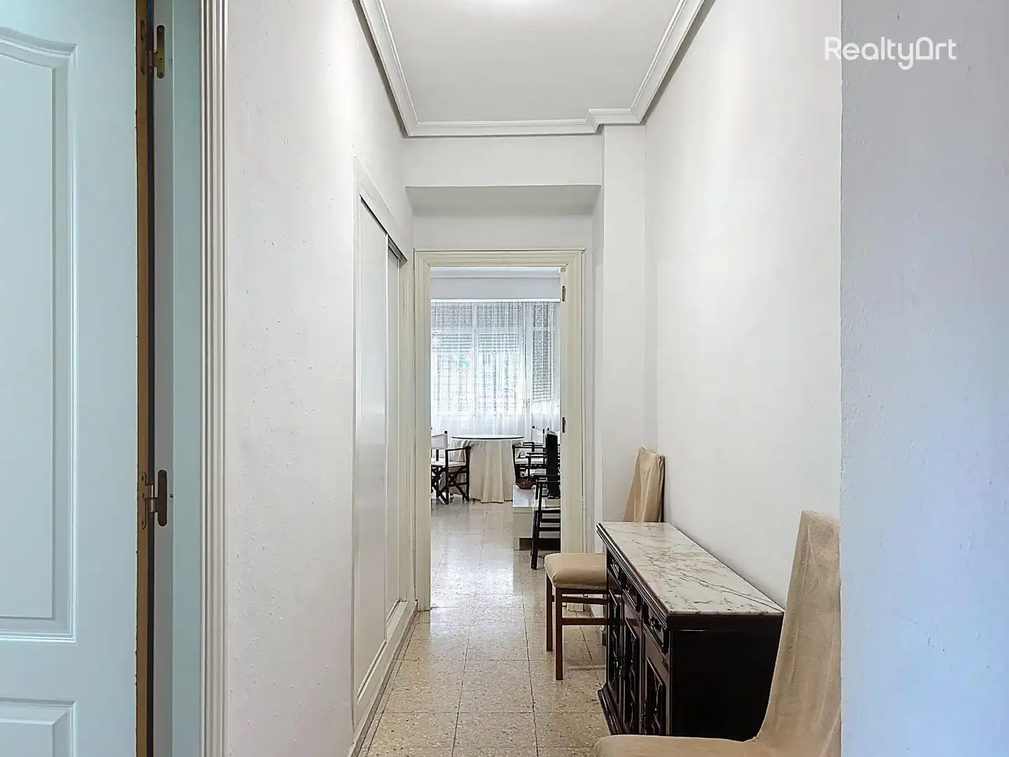 Flat for sale in Sevilla  with Air Conditioner, Terrace and Balcony