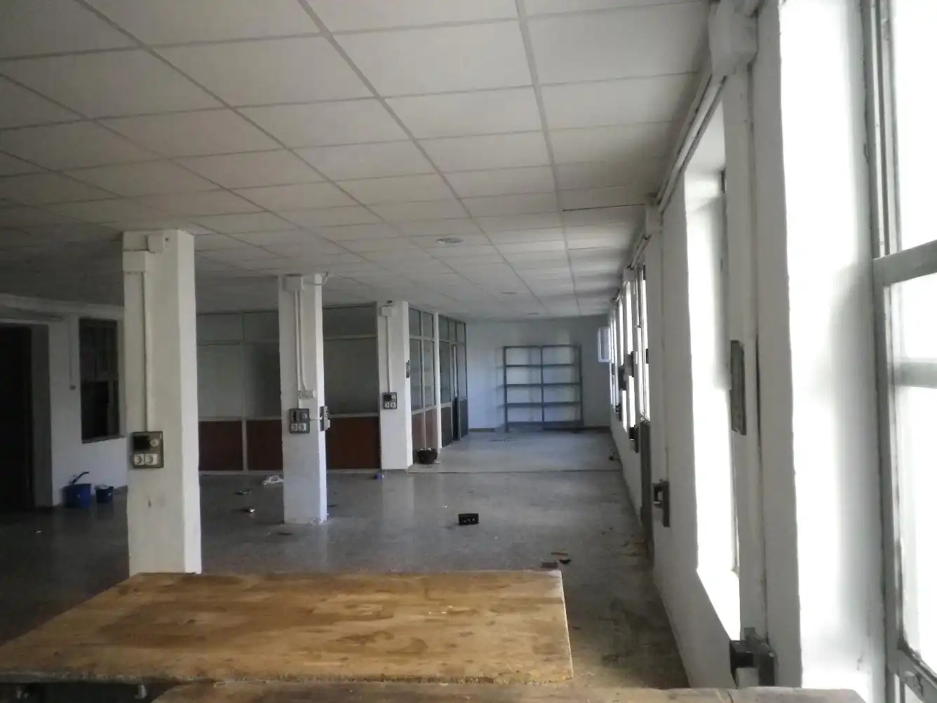 Nave industrial de alquiler en Elda