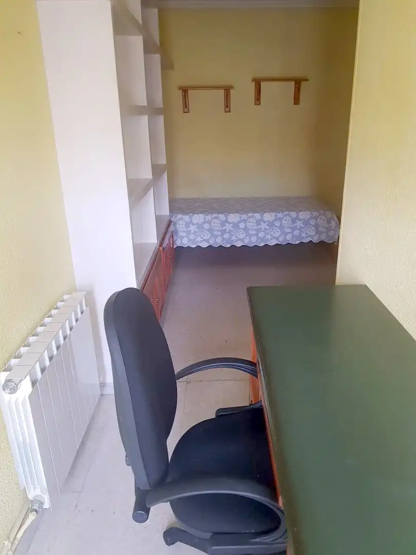 Bedroom of Flat for rent in Cáceres  with Heating, Terrace and Furnished