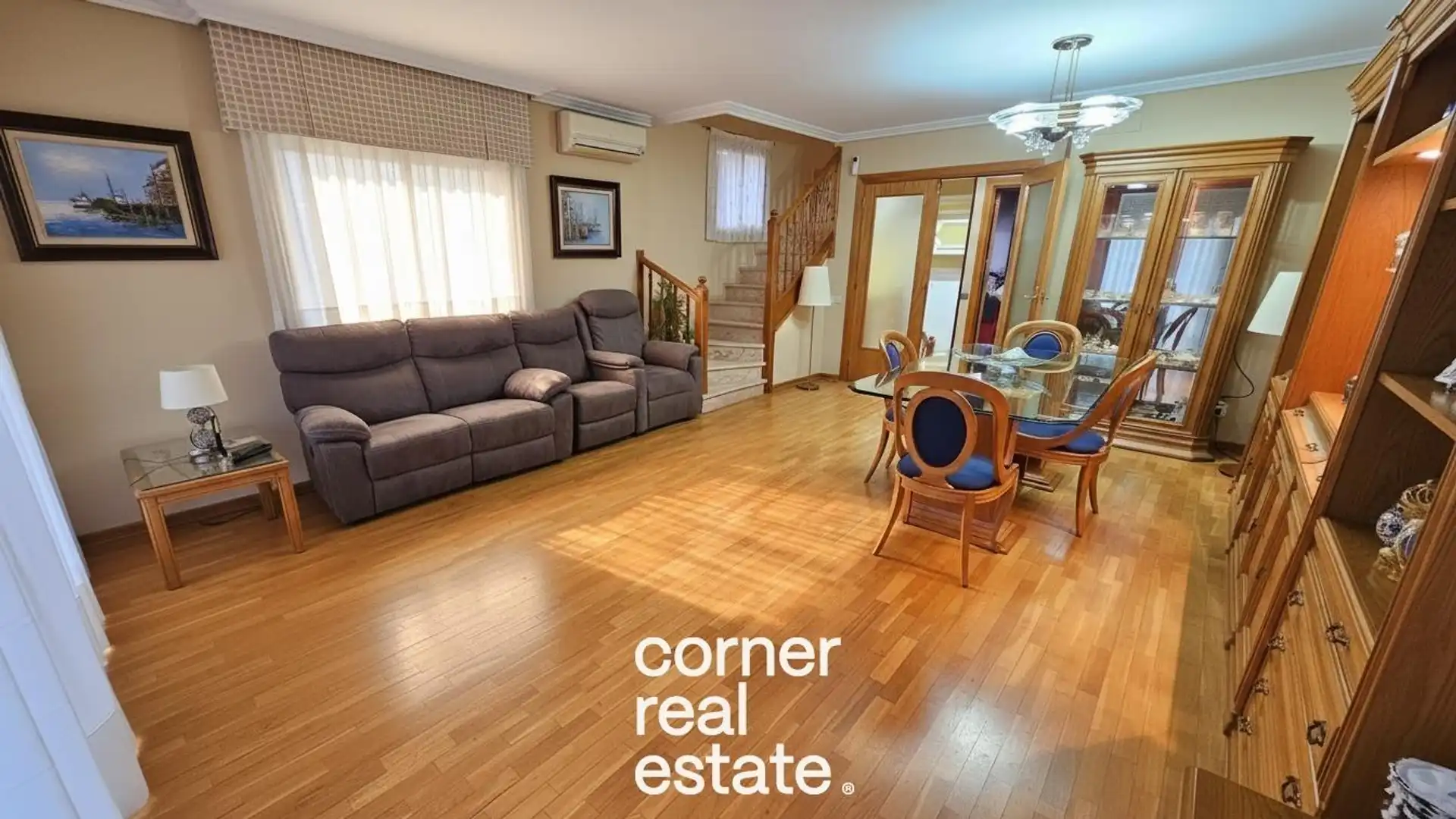 Sala de estar de Casa adosada en venta en Masquefa con Aire acondicionado, Calefacción y Jardín privado