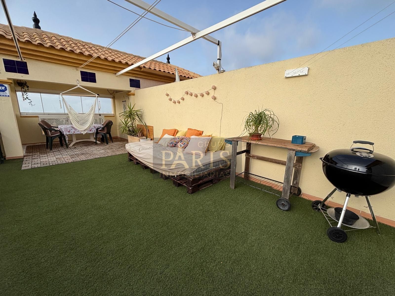 Terrassa de Apartament de lloguer en Cartagena amb Terrassa, Moblat i Piscina comunitària