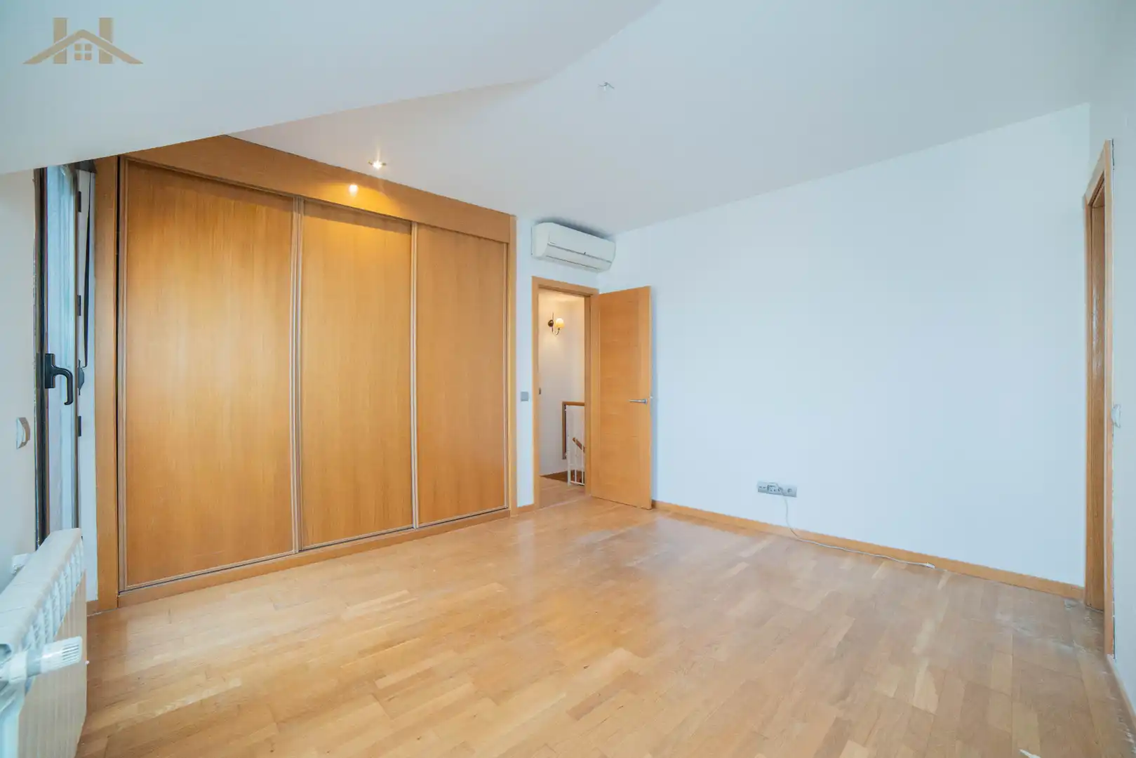 Ático en venta en Rivas-Vaciamadrid con Aire acondicionado, Calefacción y Jardín privado