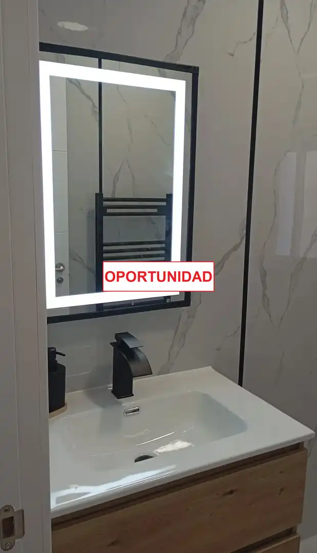 Baño de Ático en venta en Ciudad Real con Calefacción, Terraza y Amueblado