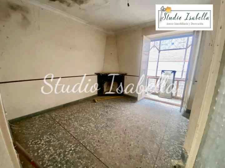 House or chalet for sale in  Toledo Capital  with Balcony