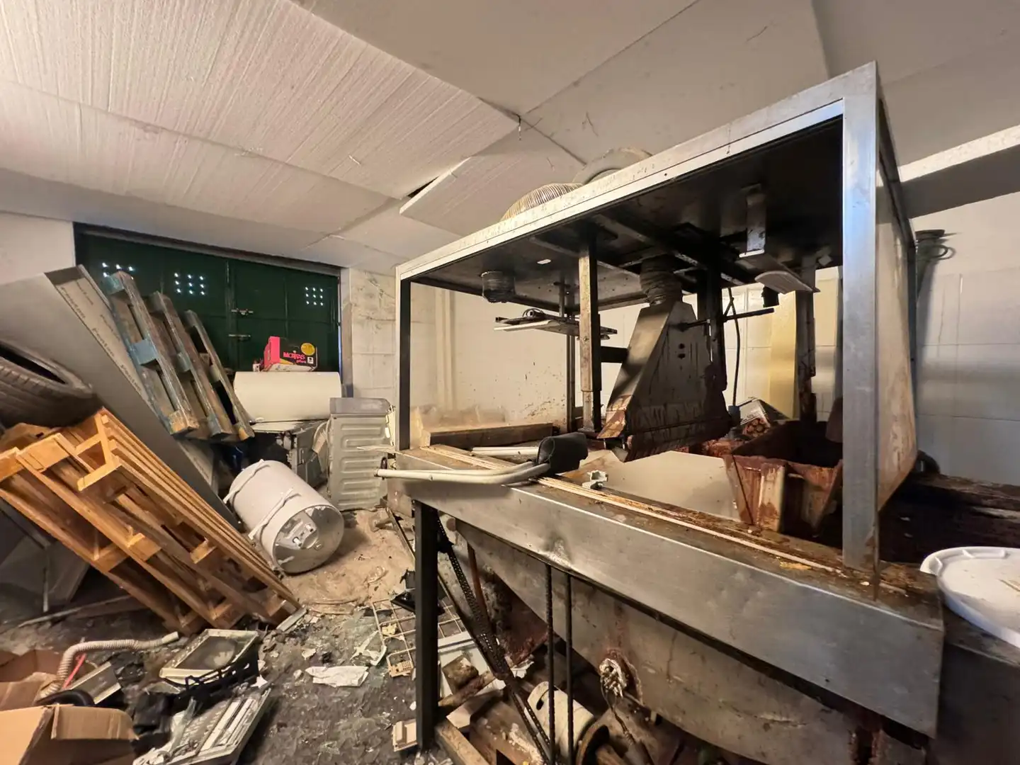 Casa aparellada amb piscina en venda a Ciudad Jardín, imagen 9