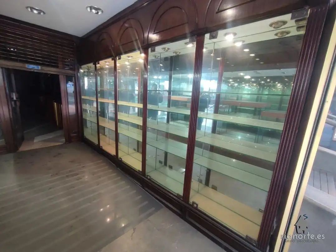 Local comercial en venta en Calle Dorado, imagen 6