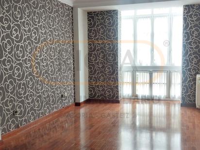 Living room of Flat for sale in Vitoria - Gasteiz  with Heating, Terrace and Storage room