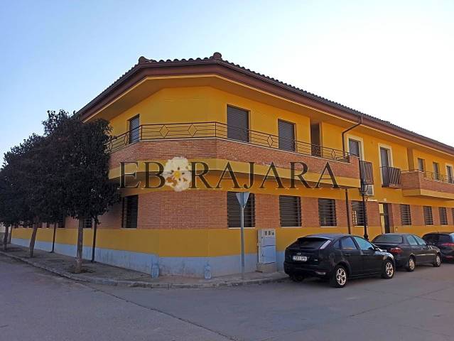 Garaje en Venta en Calle Puente del Arzobispo en Calera y Chozas