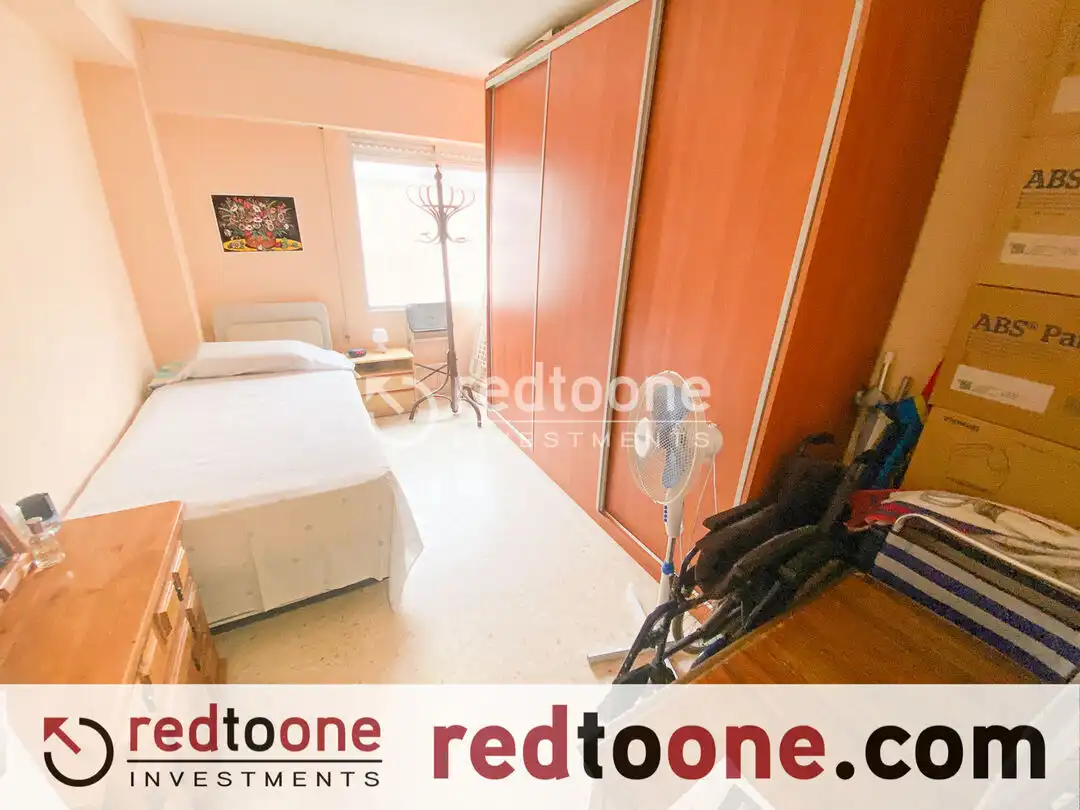 Bedroom of Flat for sale in Campello Playa