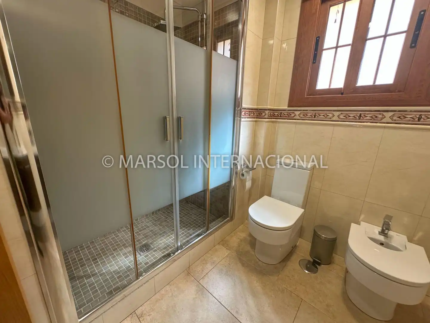 Bathroom of Houses for sale in Redován  with Private garden and Storage room