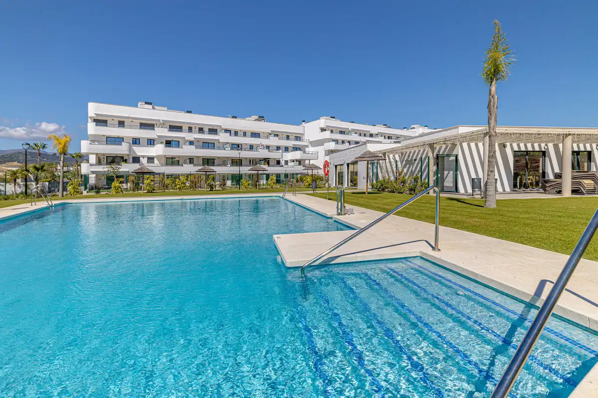 Piso con piscina en venta en Estepona - Estepona,Centro,Calle Alfarnate, imagen 22