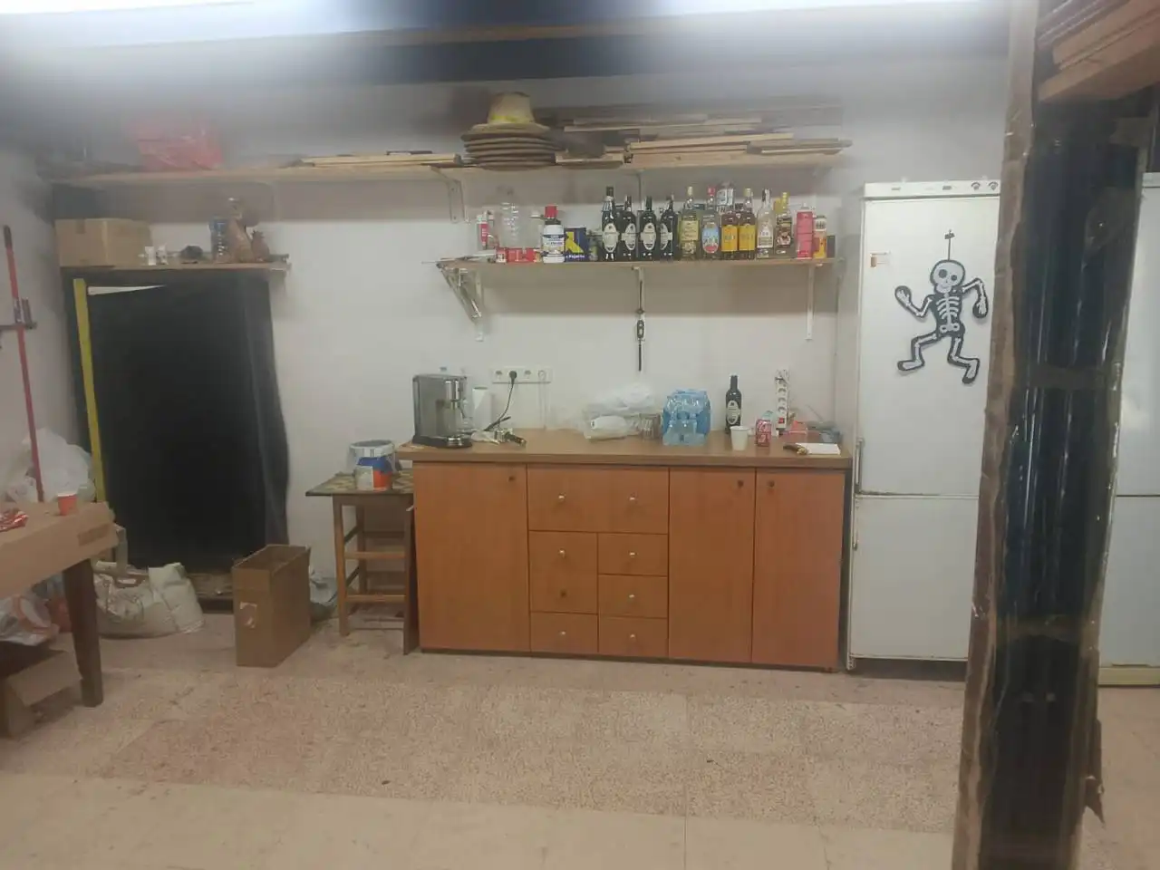 Küche von Fabrikhallen zum Verkauf in Miramar