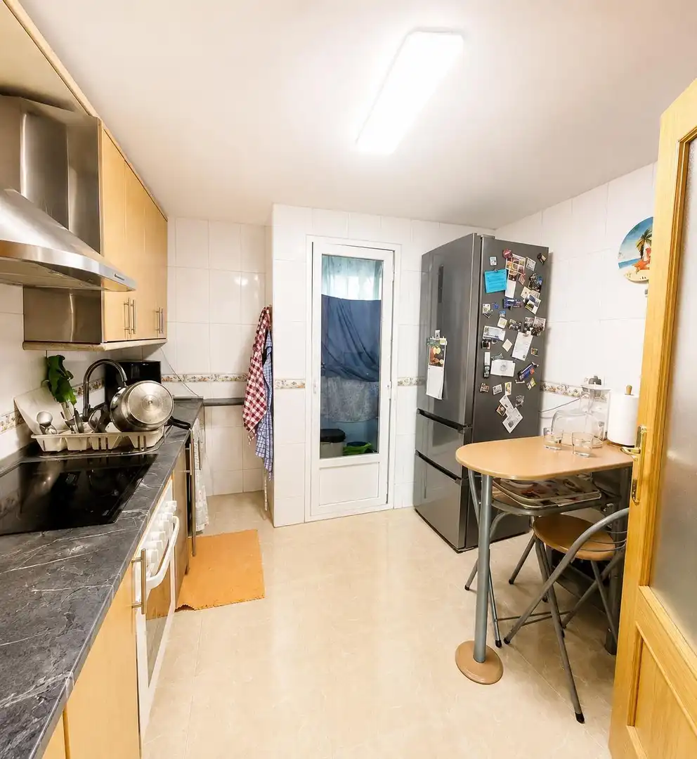 Cocina de Piso de alquiler en Villaseca de la Sagra con Aire acondicionado