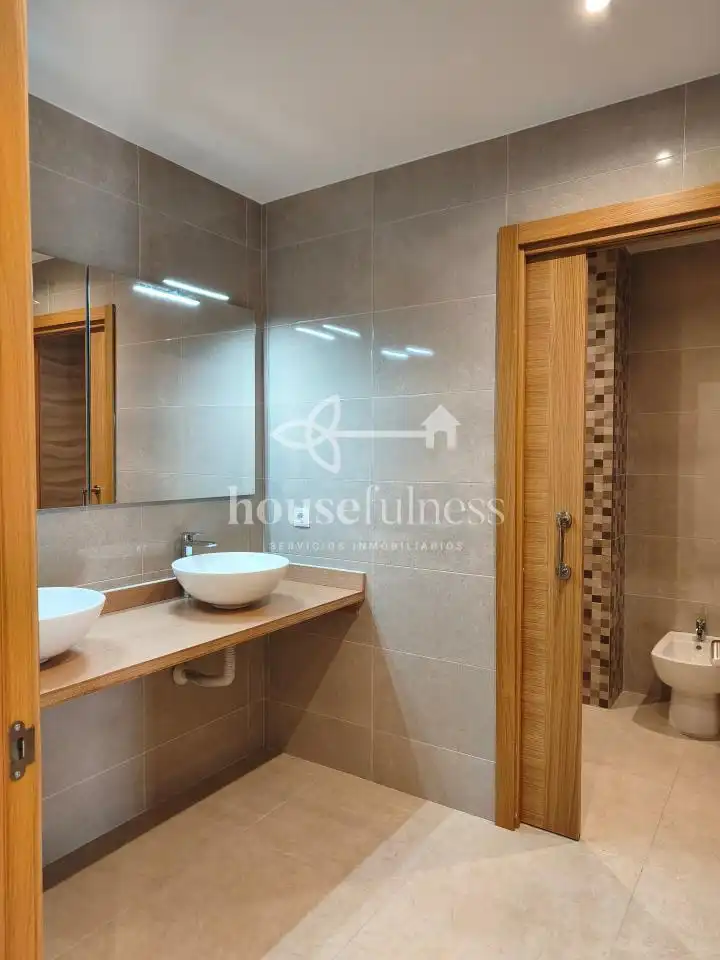 Bathroom of Duplexes for sale in As Somozas   with Heating, Terrace and Storage room
