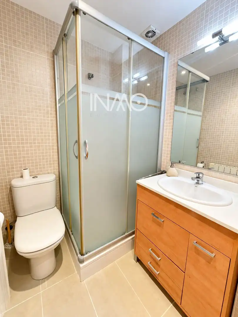 Bathroom of Flat for sale in Centre