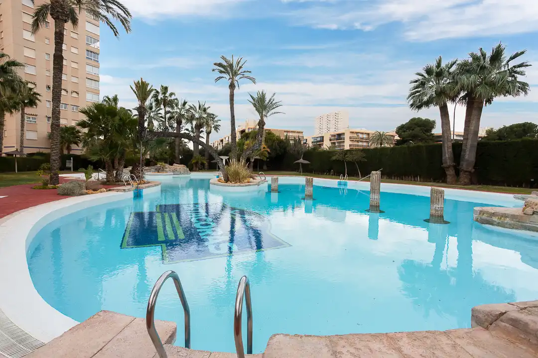 Swimming pool of Flat for rent in El Campello  with Air Conditioner, Heating and Terrace