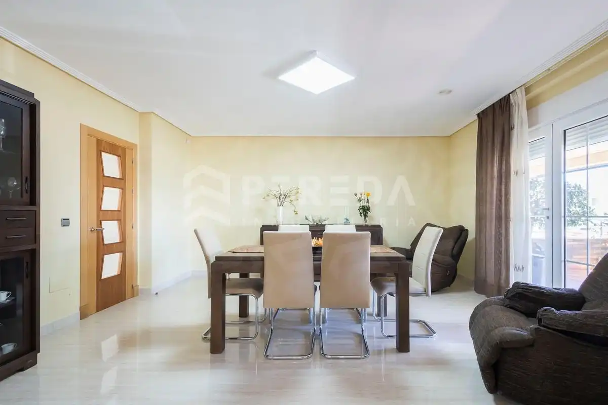 Comedor de Casa o chalet en venta en Roquetas de Mar con Aire acondicionado, Jardín privado y Piscina