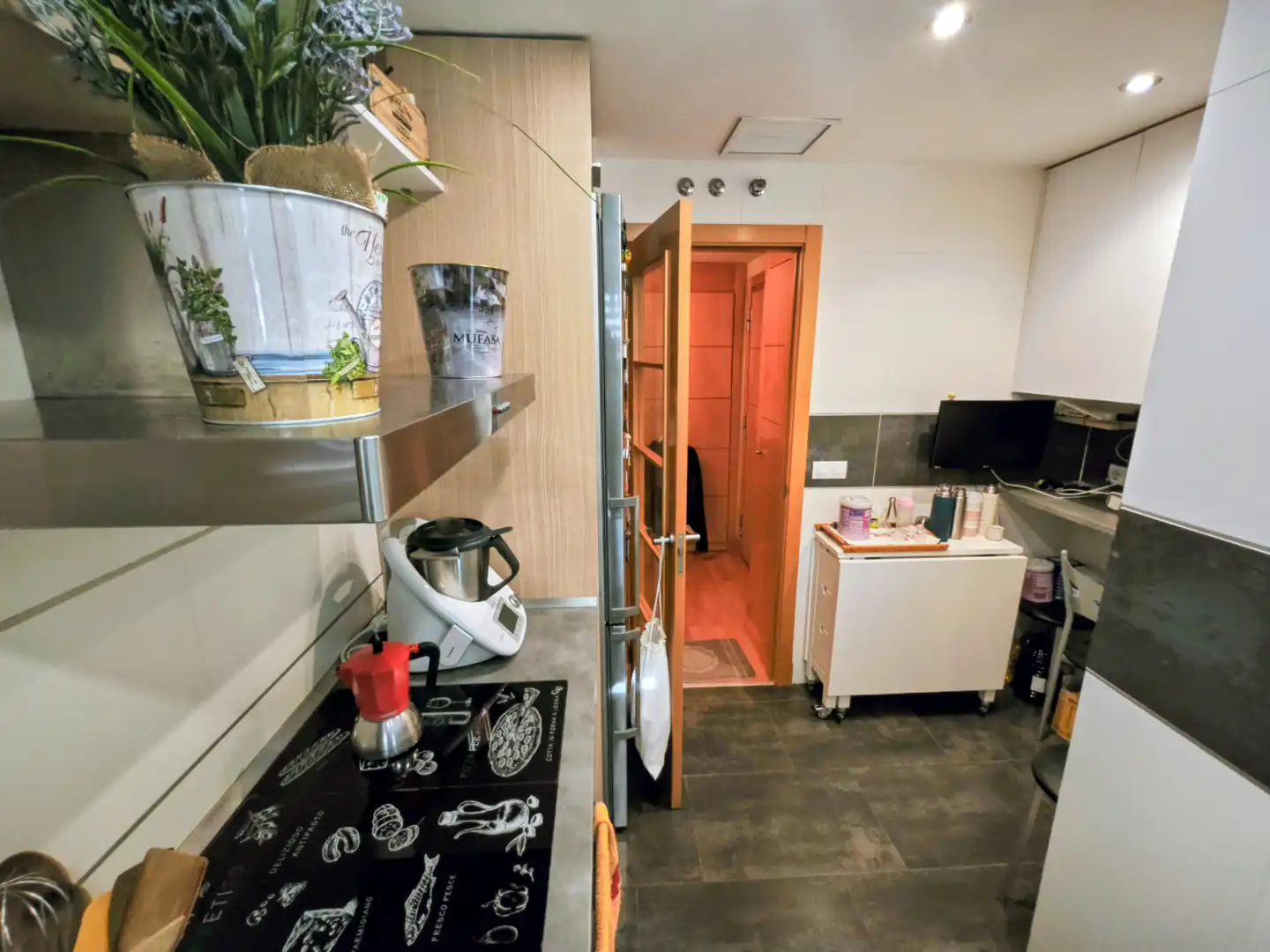 Cocina de Piso en venta en Madrid con Aire acondicionado, Calefacción y Jardín privado