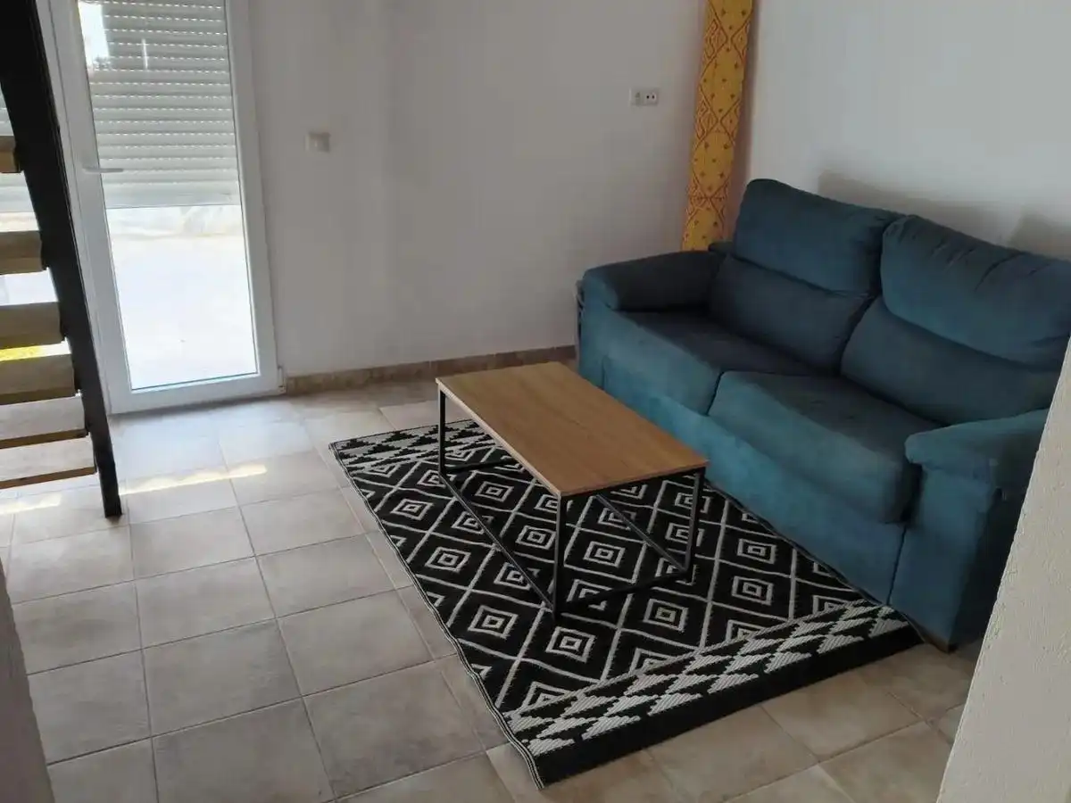 Sala de estar de Casa o chalet en venta en Constantina con Aire acondicionado, Piscina y Amueblado