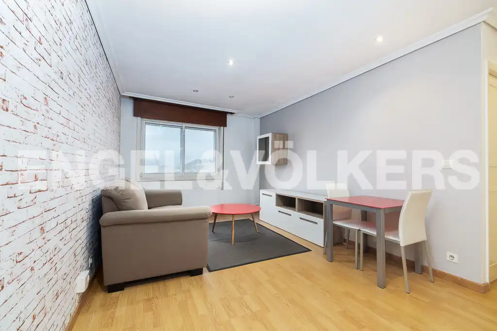 Sala d'estar de Pis de lloguer en Vigo  amb Calefacció i Terrassa