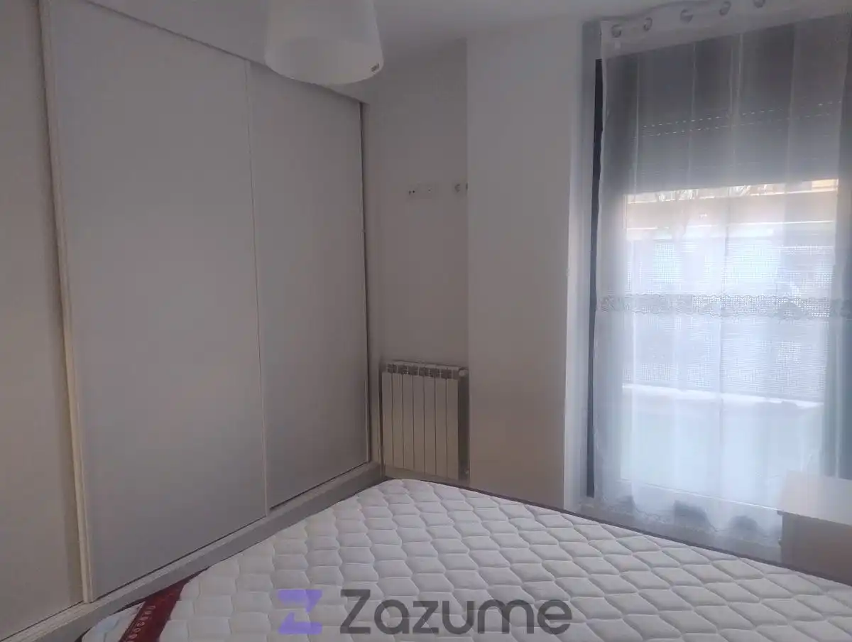 Habitación de Piso de alquiler en Cáceres con Aire acondicionado, Calefacción y Parquet